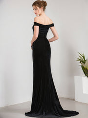 Trumpet/Mermaid Off the Shoulder Sweep Train Velvet Evening Dress